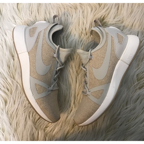 Nike duel racer knit Clearance